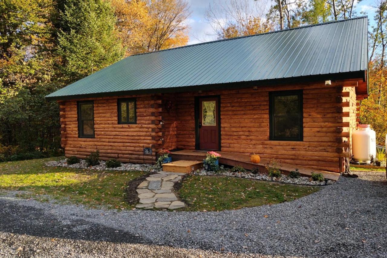 Blackbear Log Cabin Morrisville Εξωτερικό φωτογραφία